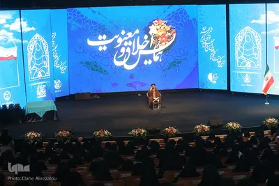 نکوداشت بانوان مبلغ قرآنی