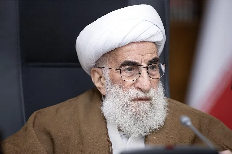 پیام رهبر معظم انقلاب نقشه راه حوزه‌های علمیه است