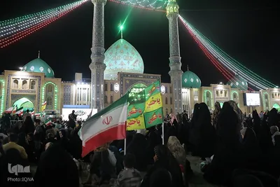 حال و هوای جمکران در شب عید مباهله