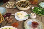 روزه‌داران بعد از افطار حتما شام بخورند