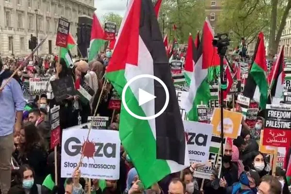 بالفيديو..إحتجاجات قوية في بريطانيا في اليوم الوطني للتضامن مع غزة