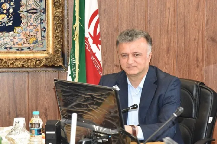 دانشگاه كارآفرین توجه به فناوری را در دستور كار قرار دهد