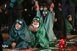 بزرگ‌ترین سفره نذری حضرت رقیه(س) در جوار حرم مطهر حضرت معصومه(س)