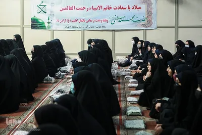 برگزاری نماز جماعت باشکوه دانش آموزی