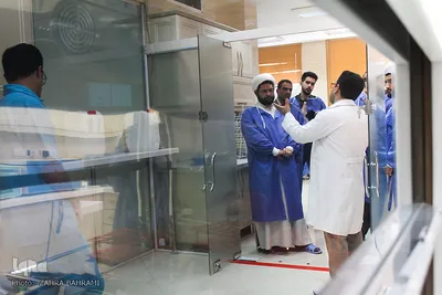 بازدید اساتید حوزه و دانشگاه از مرکز درمان ناباروری/عکاس: زهرا بهرامی