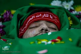 وداع با پیکر مطهر شهید مدافع امنیت طلبه بسیجی حسن مختار‌زاده