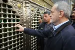 Presidente visita santuário de Hazrat Maasoumeh e se encontra com clérigos seniores em viagem a Qom