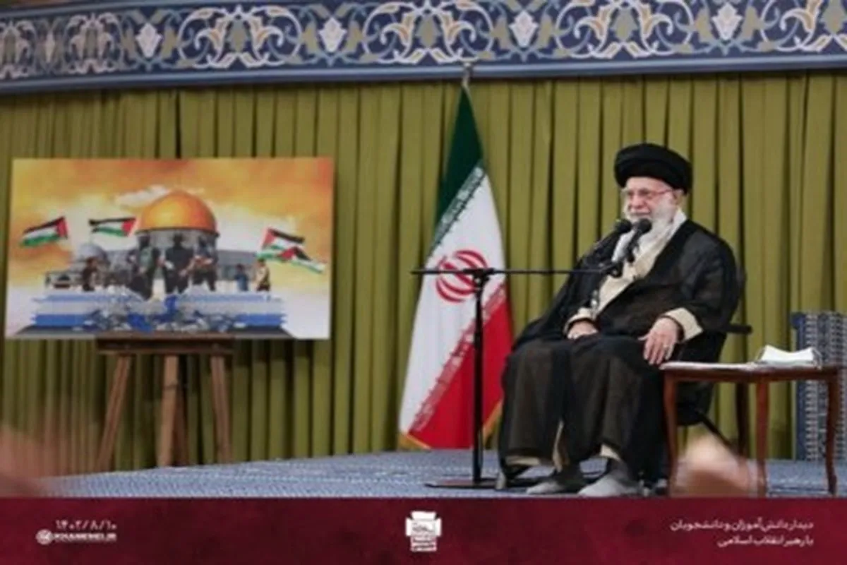 Ayatullah Khamenei: Andai Tak Dibela AS, Israel Roboh dalam Hitungan Hari