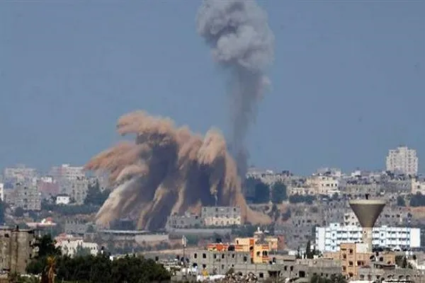 Aviones israelíes bombardean de nuevo la Franja de Gaza