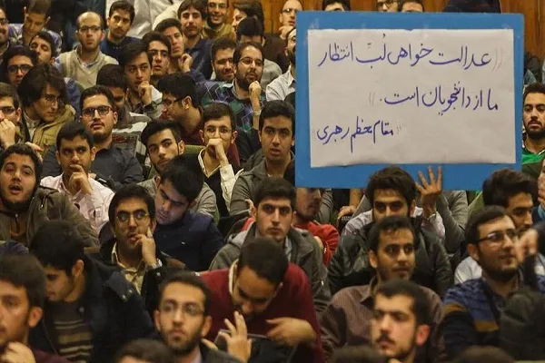تحول در زمینه علوم انسانی وظیفه دانشجوی تراز انقلاب است