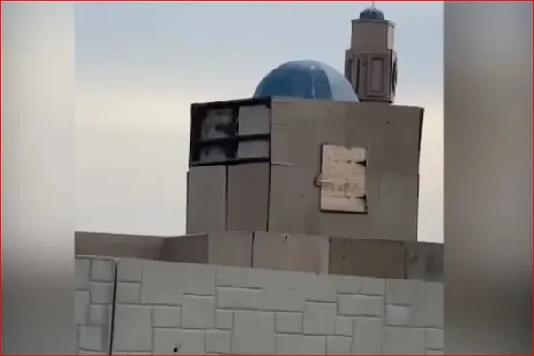Müsəlmanlar, Kanada hərbi bazasında məscidin maketinin sökülməsini istəyib