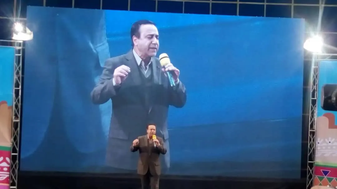 محمد گلریز: شدیدا در معرض هنرهای مبتذل هستیم