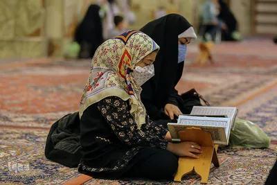 گردهمایی اعضای مجمع قاریان قرآن کریم مسجد آقا باباخان در حرم شاهچراغ‎‎(ع)