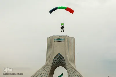 حضور پرشور مردم در یوم الله ۲۲ بهمن