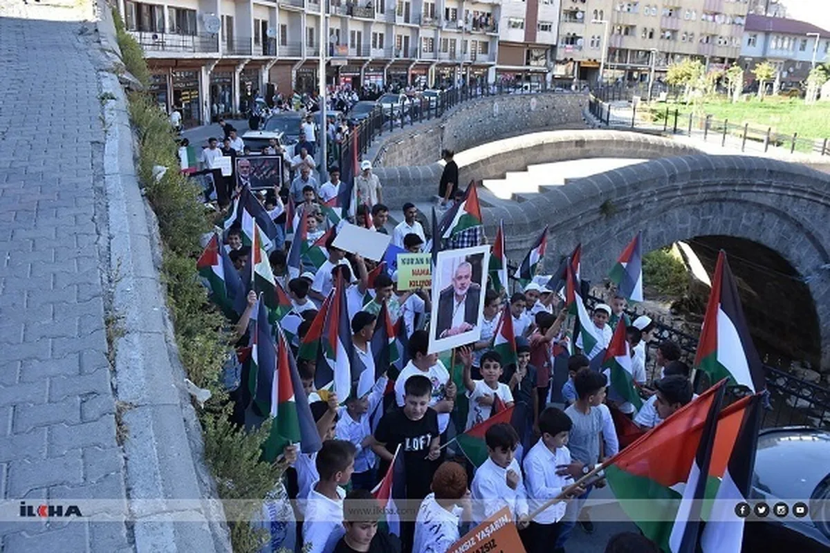 Children in Turkish City March in Solidarity with Gaza  