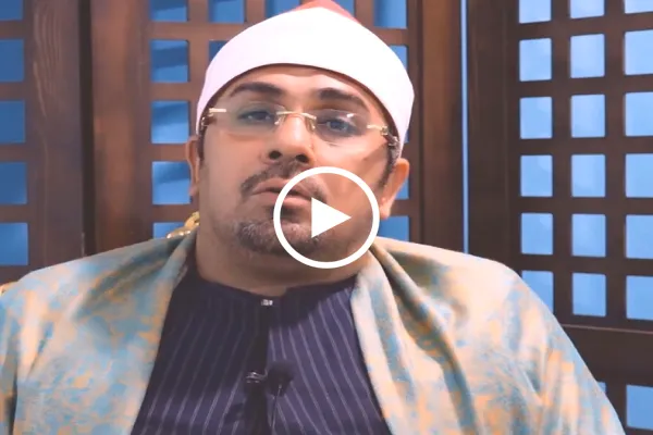 شاهد..تلاوة عطرة لما يتيسر من القرآن للشيخ أنور الشحات أنور