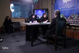 نوزدهمین نشست با یاوران «وحی»