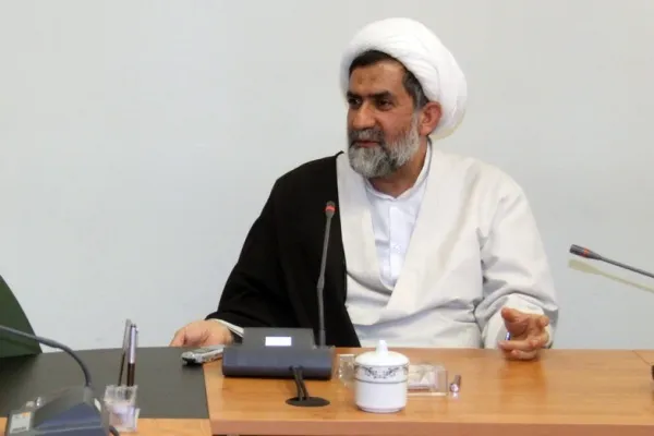 رجوع به عقل تنها راه درک بدیهیات اولیه است