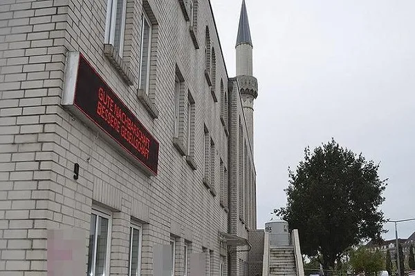 İsveç'te eczanelerde Müslüman kadınlara ırkçı saldırılar artıyor