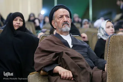 حجت‌الاسلام والمسلمین سید محمود دعایی، سرپرست مؤسسهٔ اطلاعات در اختتامیه چهارمین جشنواره رسانه‌ای ابوذر