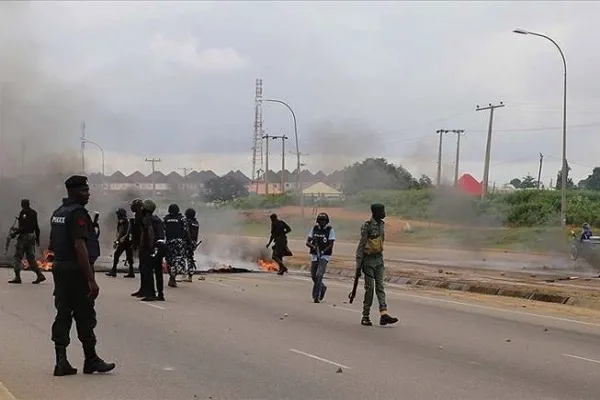 Nijerya'da bir pazarda 6 Boko Haram üyesi öldürüldü