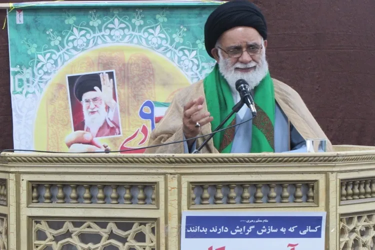 انقلاب اسلامی با الگوگیری از نهضت عاشورا تداوم یافت