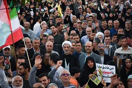 تجمع بزرگ مردم اصفهان در حمایت از عملیات «وعده صادق ۲»