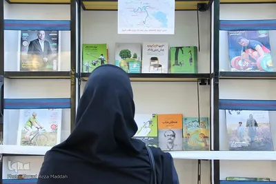 آیین رونمایی از دو دستگاه کتابخانه عمومی سیار در استان فارس