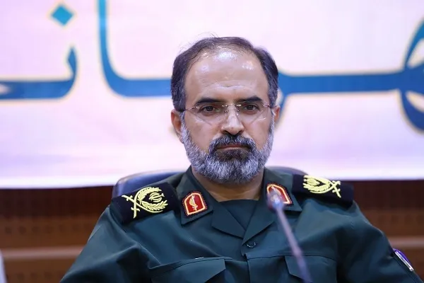 سپاه و بسیج یار و یاور نیروی انتظامی قم است