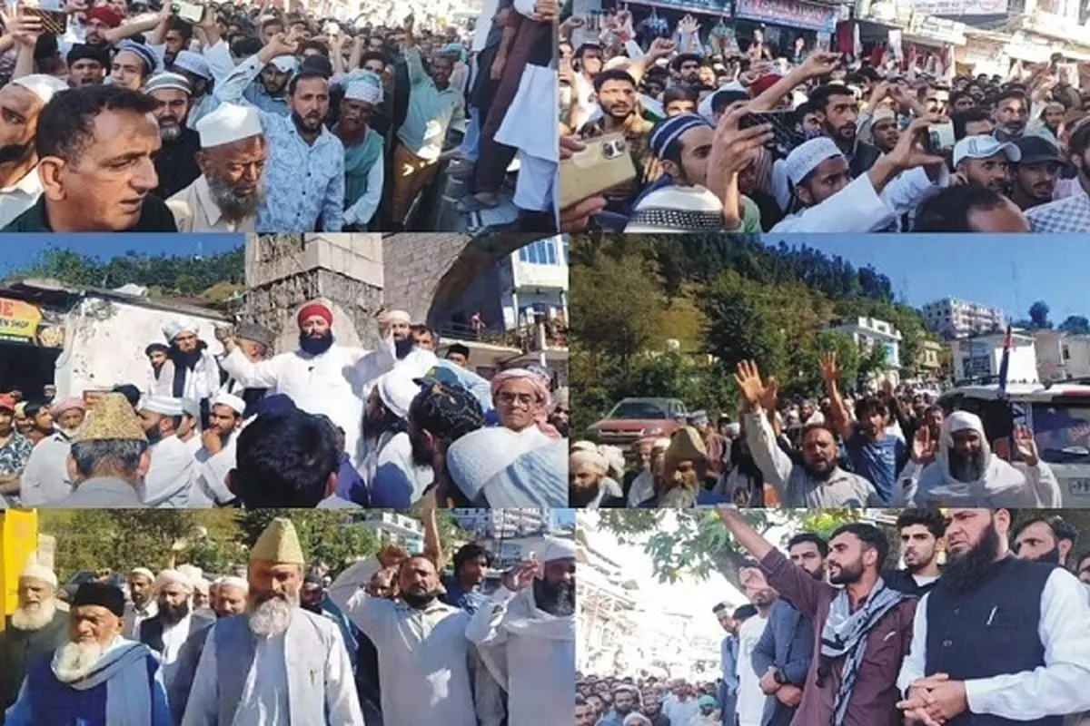 Demo Besar-besaran di Kashmir dalam Menentang Penistaan Seorang Pendeta Hindu terhadap Nabi saw