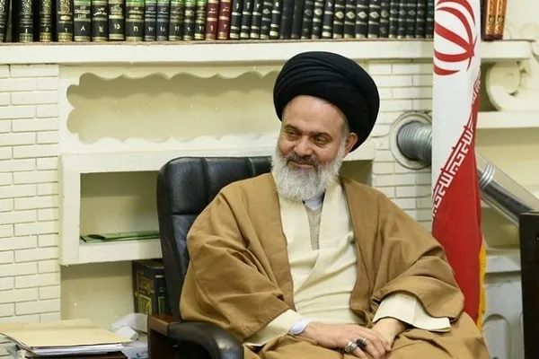 حوزه علمیه و قانونگذاران نیازمند ارتباط جدی هستند