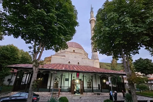 Tarihi Kosova camisi Türkiye işbirliğiyle yeniden yapılandırılıyor