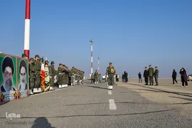 استقبال از پنج شهید گمنام دوران دفاع مقدس