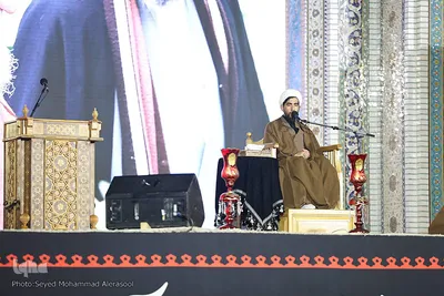 بزرگداشت رهبر شهید