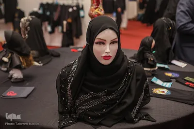 افتتاح رویداد برکت دیدار با نمایش ۳۰۰ لباس محرمی