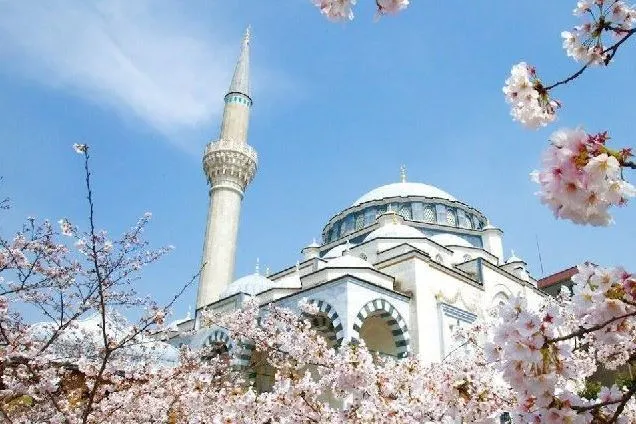 Tokio Cümə Məscidinin açılışının iyirmi beşinci ildönümünün qeyd olunması