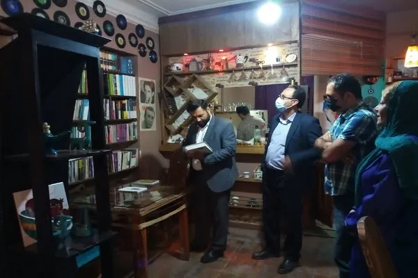 اجرای بیش از ۱۶۰ برنامه فرهنگی و هنری در کافه کتاب «کال» سنندج