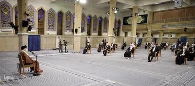 دیدار اعضای ستاد کنگره ملّی شهدای استان یزد با رهبر معظم انقلاب