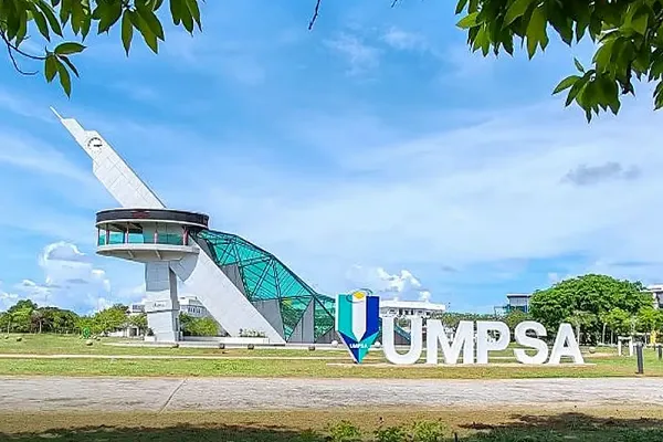Malaysia University’s Student Expelled after Quran Desecration
