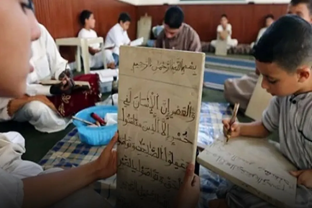 Ma'abota shafukan sada zumunta sun yi maraba da karatun gabanin jarrabawar ɗalibin Aljeriya