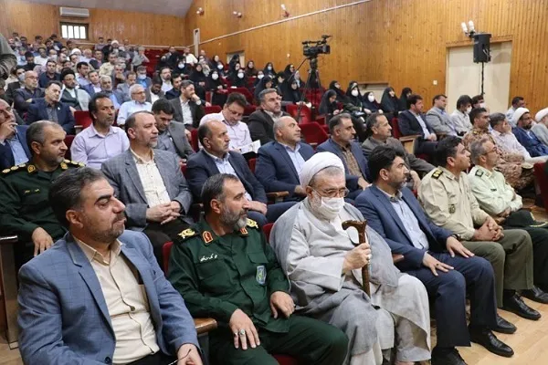عکس| همایش بسیج اساتید و گرامیداشت شهید چمران در گرگان