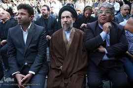 حجت السلام ابوترابی فرد در مراسم تشییع جنازه عزت الله انتظامی