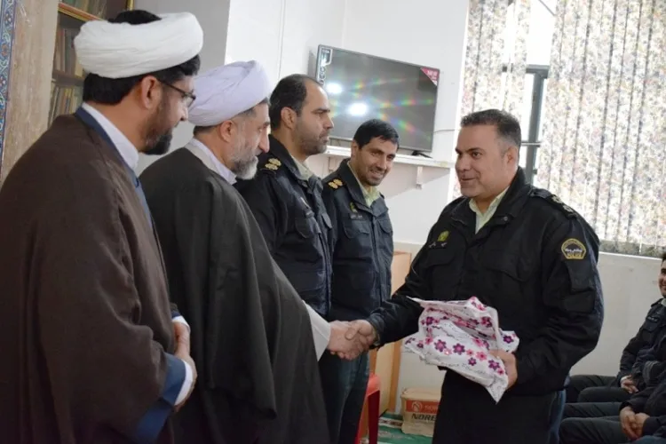 حافظان جزء ۳۰ ناجا در مرودشت تجلیل شدند