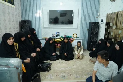 دیدار خانواده سه شهید جنگ رمضان در لرستان
