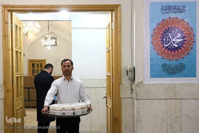 سفره افطار حضرت عبدالعظیم حسنی (ع)