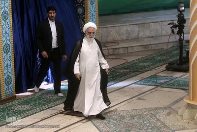 حضور حجت الاسلام والمسلمین غلامحسین محسنی اژه‌ای در نماز جمعه تهران - 17 آبان‌ماه