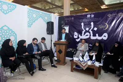 دومین روز از مسابقات مناظره دانشجویی در غرفه ایکنا در دهمین روز نمایشگاه قرآن کریم