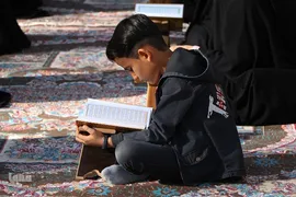جزء‌خوانی قرآن کریم در چهارباغ اصفهان
