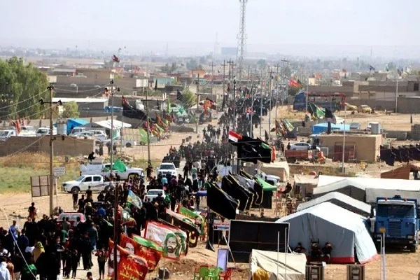 Irak’ın Musul kenti Sünni yerleşim bölgesinde Aşura yürüyüşü