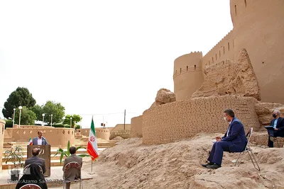نشست خبری شهردار و اعضای شورای اسلامی باغ شهر شاهدیه یزد‎